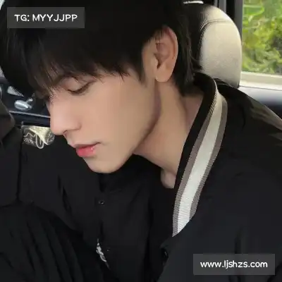 秋焰蓓